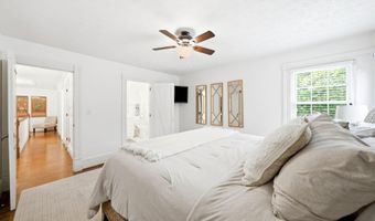 2400 Anchor Way, Anchorage, KY 40223