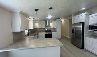 338 E CEDAR Ave, Bloomfield, NM 87413
