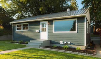 1106 Omaha St, Belle Fourche, SD 57717