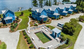 511 Neuse Village Rd # C5, Arapahoe, NC 28510