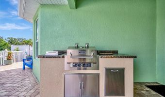 417 BAHAMA GRANDE Blvd, Apollo Beach, FL 33572