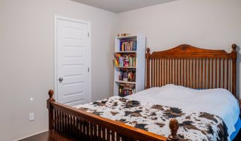 3015 Brooke Rd, Chickasha, OK 73018