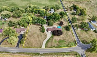 2982 Homeworth Rd, Alliance, OH 44601