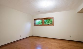 4175 NE 64th St, Altoona, IA 50009