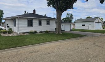 1102 N Penn St, Aberdeen, SD 57401