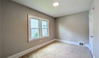 656 Hammel St, Akron, OH 44306