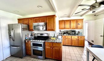 3715 MOSS Dr, Annandale, VA 22003