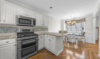 200 2nd Ave 14, Belmar, NJ 07719