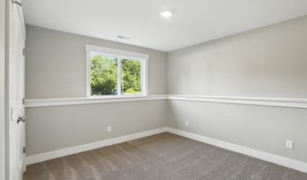 11428 56th Ave, Allendale, MI 49401