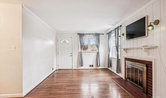 7116 WAYNE Dr, Annandale, VA 22003