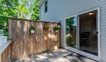 18 Willis St 18, Cranston, RI 02910