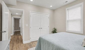 125 LESLIE Ave, Baltimore, MD 21236