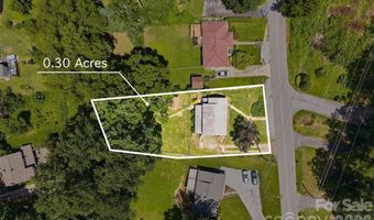 17 Azalea Rd, Arden, NC 28704