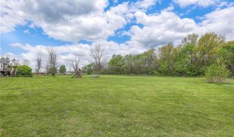 12448 NW Blackwood Dr, Adrian, MO 64720
