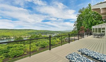 141 Lakewood Dr, Alton, NH 03810