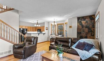 15386 Founders Ln 805, Apple Valley, MN 55124