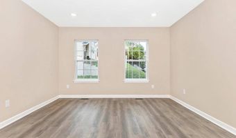 4820 Hayes St NE, Washington, DC 20019