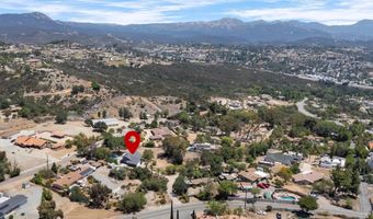 2827 N Victoria Dr, Alpine, CA 91901