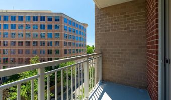 820 N POLLARD St 511, Arlington, VA 22203