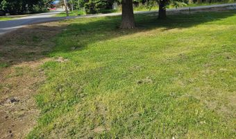 104 N Mill St, Clark Fork, ID 83811