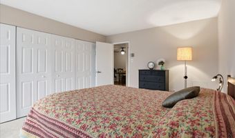 4600 S FOUR MILE RUN Dr 207, Arlington, VA 22204