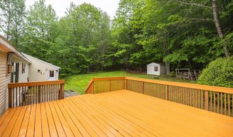 71 Kyle Ln, Auburn, ME 04210
