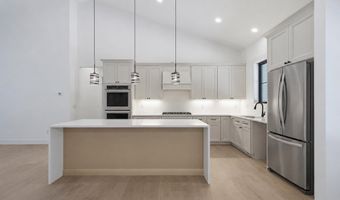 713 Province Rd, Belmont, NH 03220