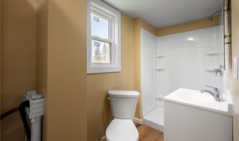 488 Minneapolis Ave S, Amery, WI 54001