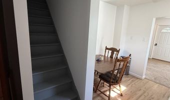 315 N Street St, Aurora, NE 68818