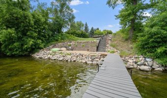 1515 Geneva Rd NE, Alexandria, MN 56308