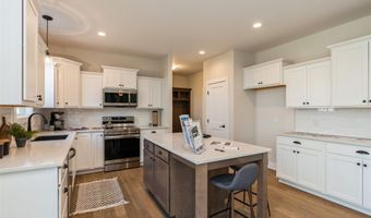 3601 NW 27th St, Ankeny, IA 50023