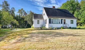 2 Piper Ln, Abbot, ME 04406