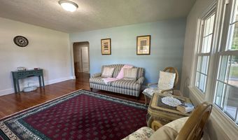 904 N Academy St, Ahoskie, NC 27910