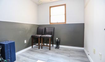 12907 Prairiewood Dr, Aberdeen, SD 57401