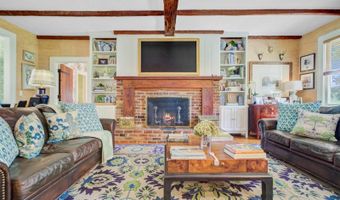 481 Cantey Ln, Camden, SC 29020