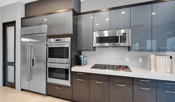37221 N Holiday Ln, Carefree, AZ 85377