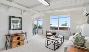 2235 Akeukeu St, Pearl City, HI 96782