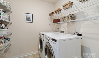 4626 Gibbons Link Rd, Charlotte, NC 28269