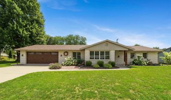 415 Duryea Dr, Auburn, IN 46706