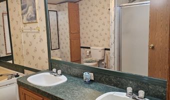 136 Hickory Hl, Anniston, AL 36206