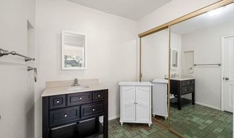 241 Turf View Dr, Solana Beach, CA 92075