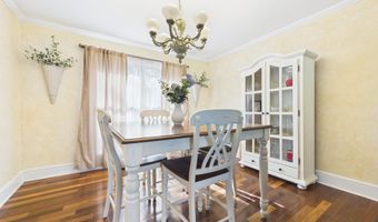 1822 Williams Way E, Anderson, IN 46011
