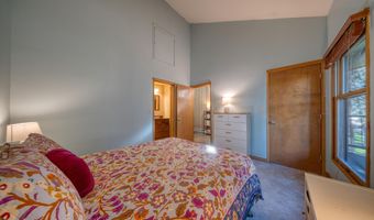 19717 SW Mount Bachelor Dr 254, Bend, OR 97702