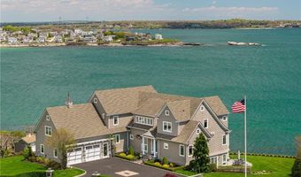 737 Boston Neck Rd, Narragansett, RI 02882