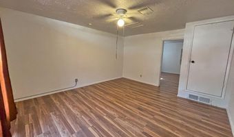 1526 Yandell Dr, El Paso, TX 79902