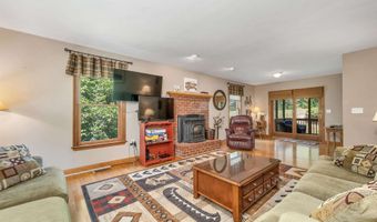 224 Rand Hill Rd, Alton, NH 03810
