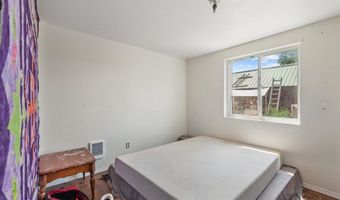 1829 CHESTNUT St, Baker City, OR 97814