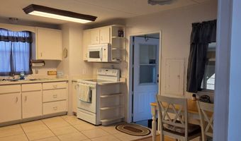 1227 W BOHLAND St, Avon Park, FL 33825