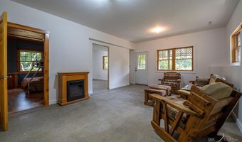 12 A6 Grant, Apple River, IL 61001