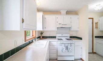 6590 6596 Admirals Pt, Alanson, MI 49706